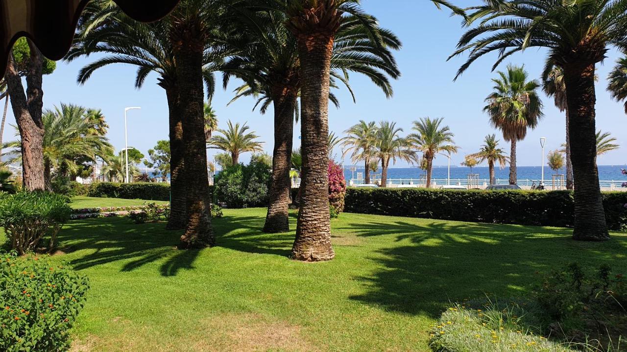 Garden And Beach Sea View Apartment Cannes Exterior foto