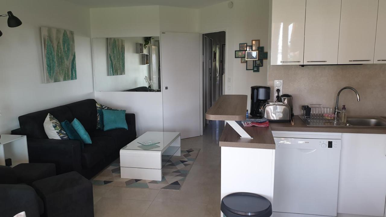 Garden And Beach Sea View Apartment Cannes Exterior foto